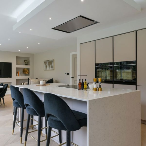kings-gate-kitchen